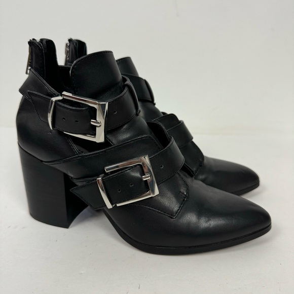 Steve Madden Shoes - Steve Madden Joker Black Pointed Toe Buckle Heeled Boots Ankle Boots Minimalist